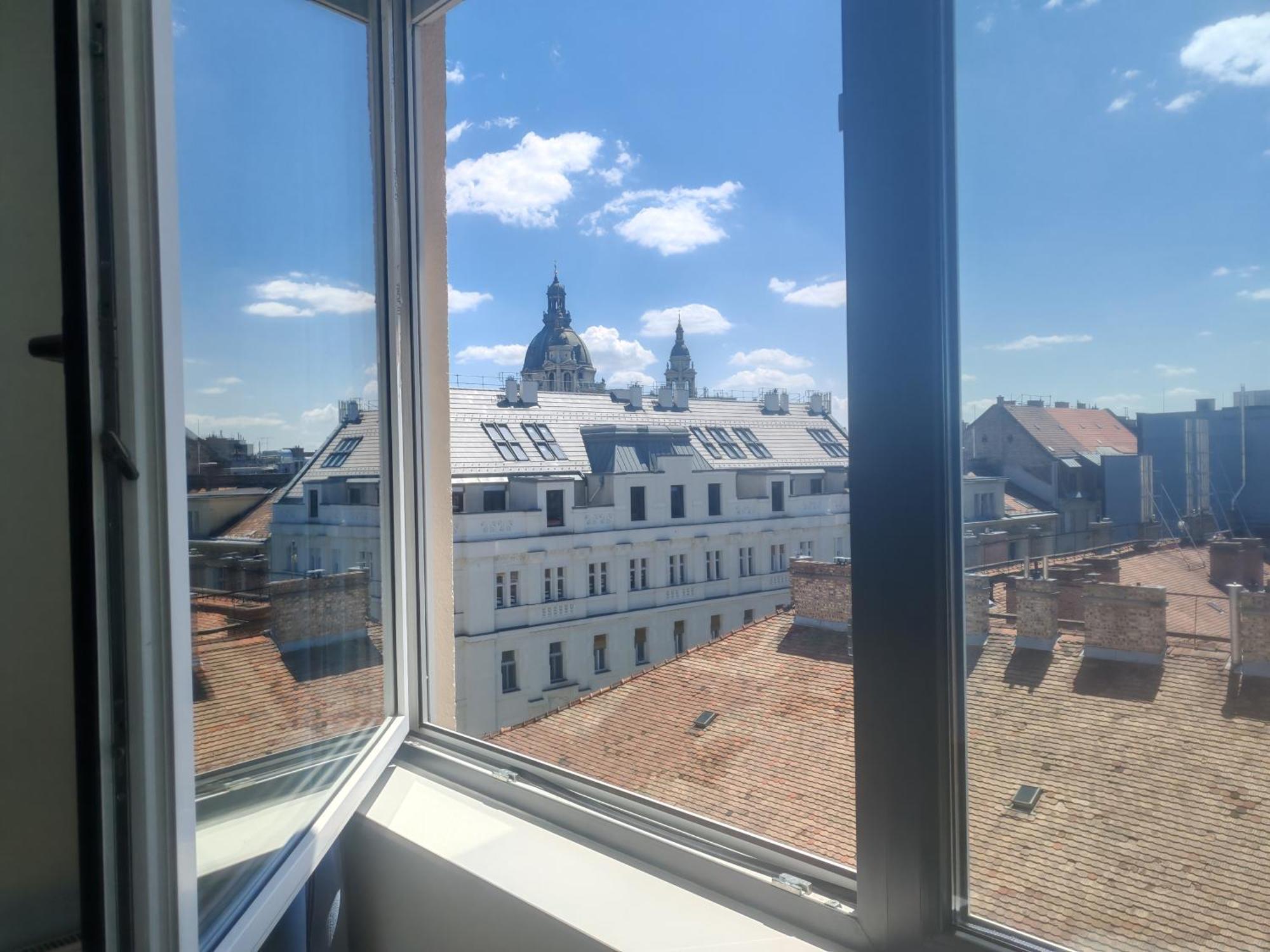Apartment Imperial With Basilika And Castle View Need Reservation For Free Parking